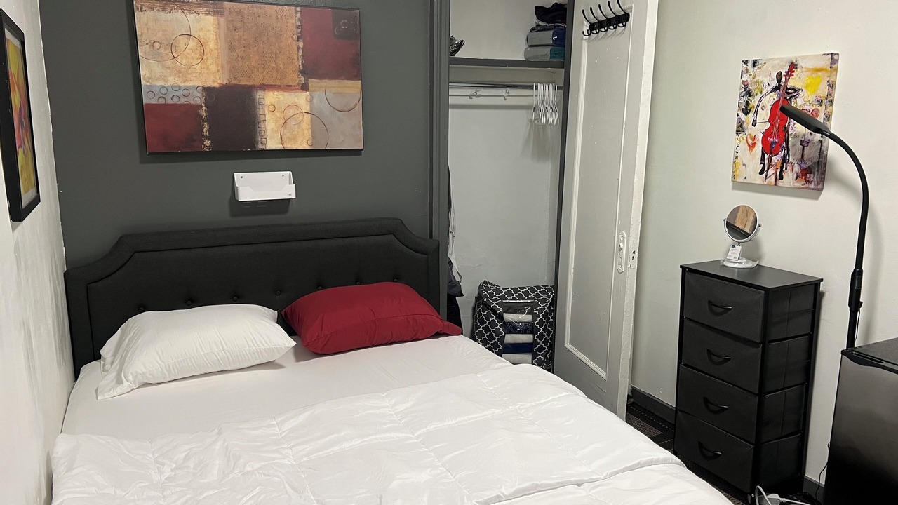 Photo of Bedroom in University Heights