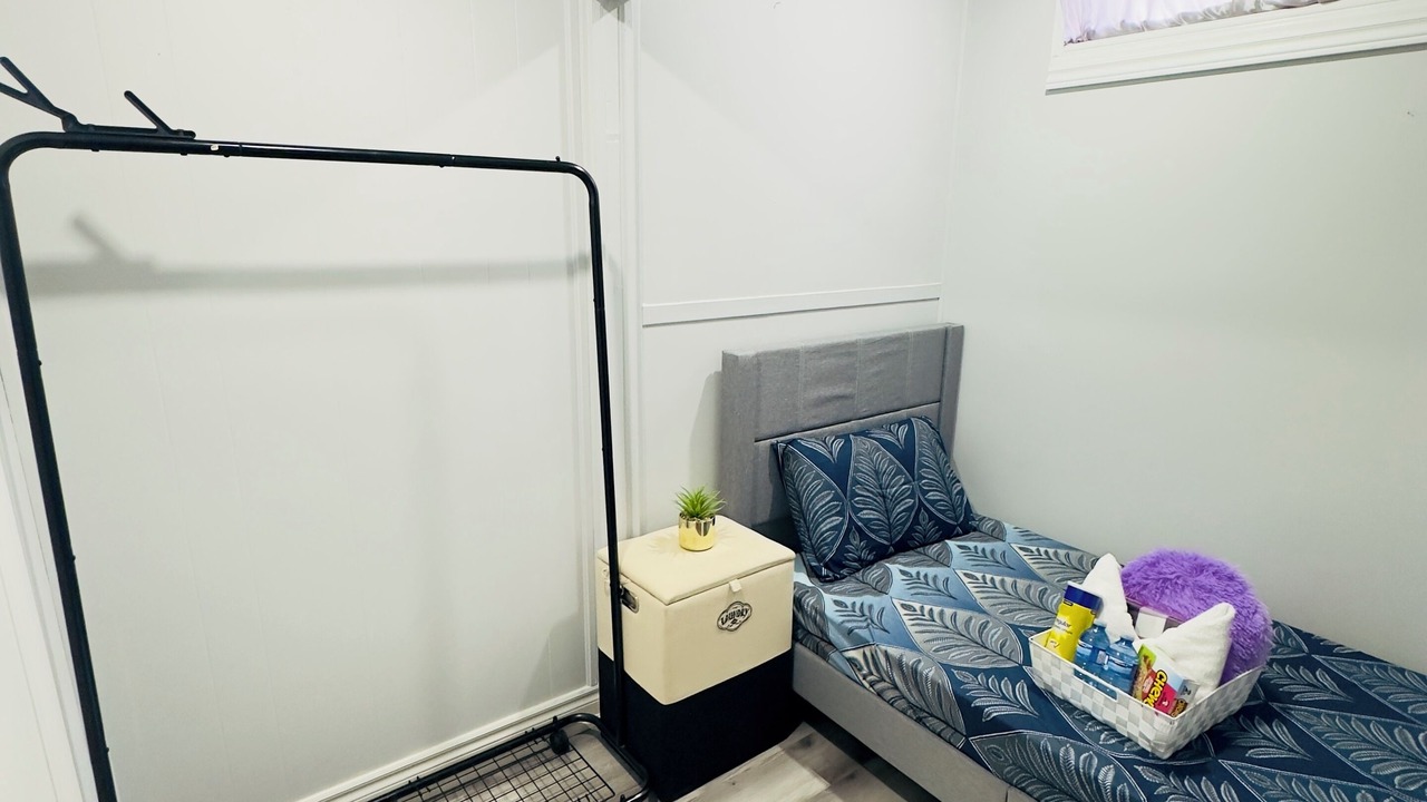 Photo of Bedroom in Curran Hall