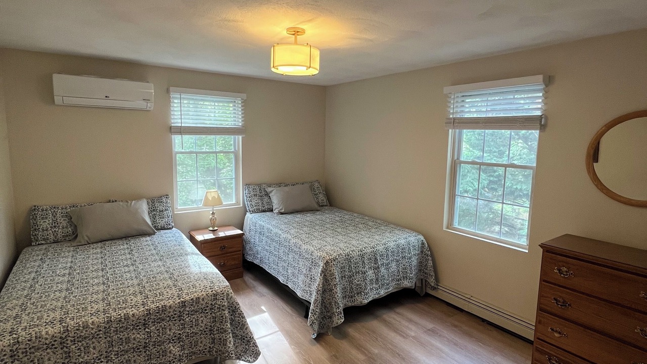 Photo of Bedroom in Wakefield-Peacedale