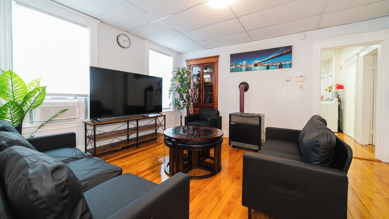 Photo of Livingroom in Worcester