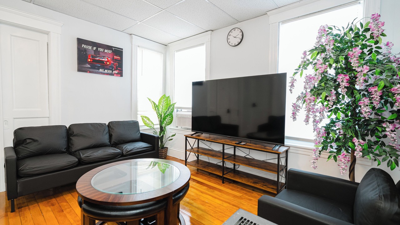 Photo of Livingroom in Worcester