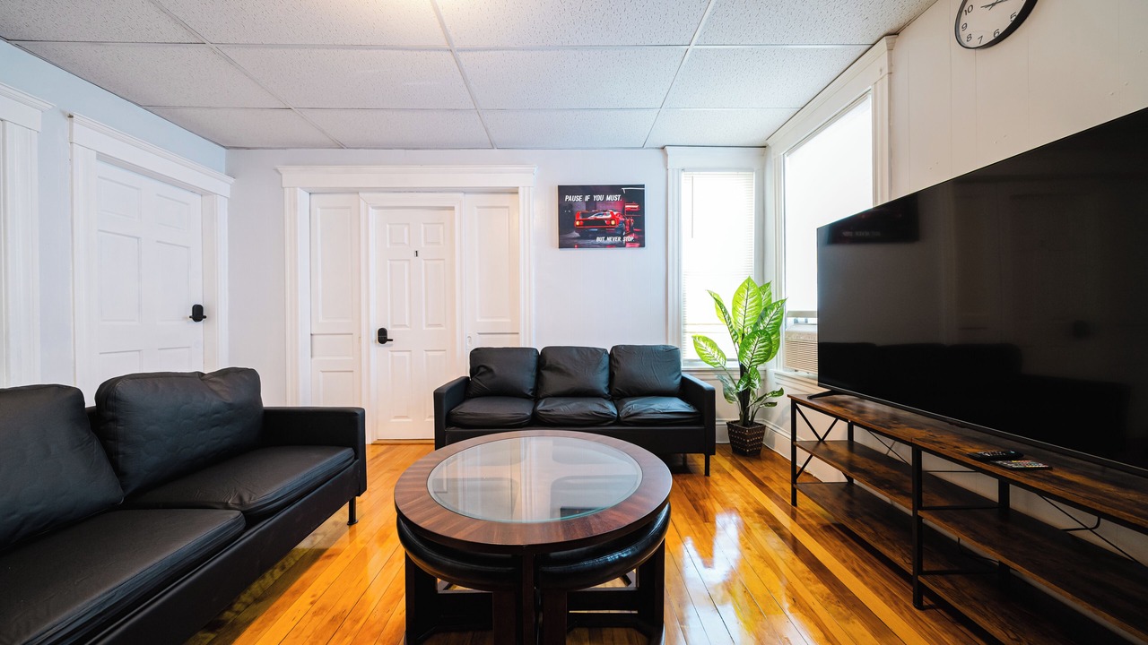 Photo of Livingroom in Worcester