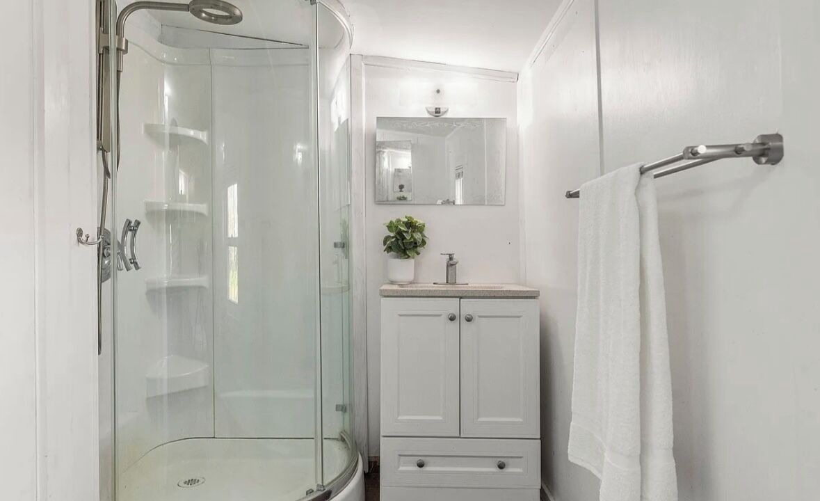 Photo of Bathroom in Mid-Coast and Islands