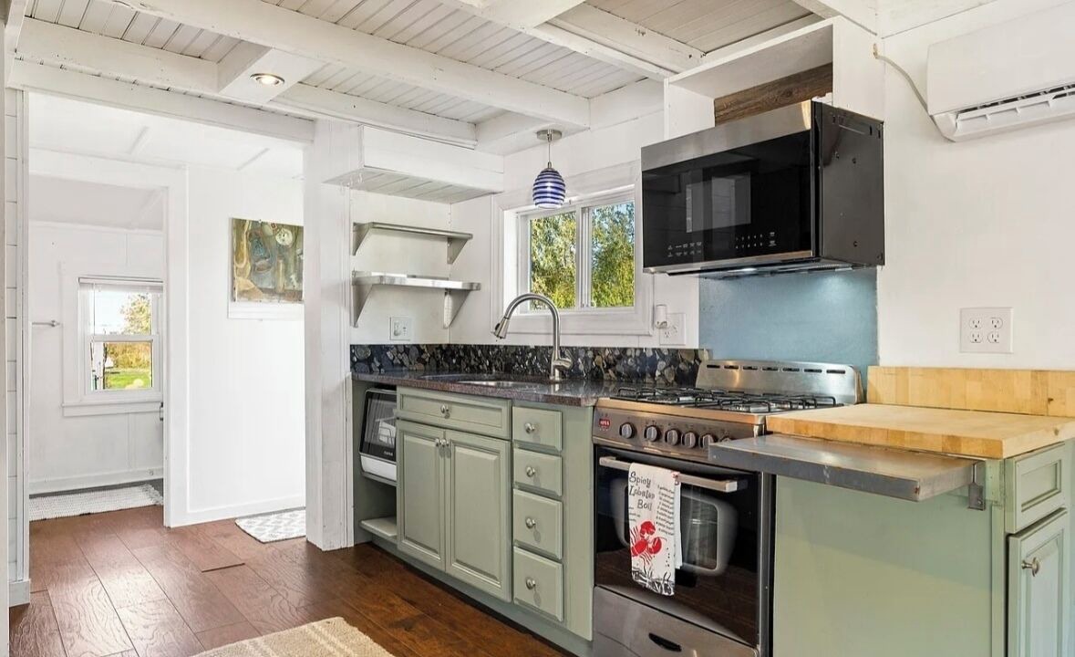 Photo of Kitchen in Mid-Coast and Islands