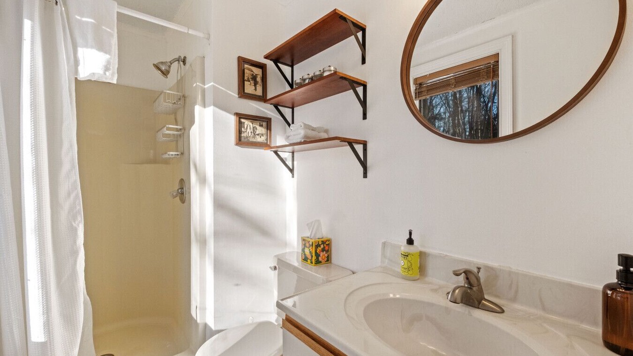 Photo of Bathroom in Wardsboro