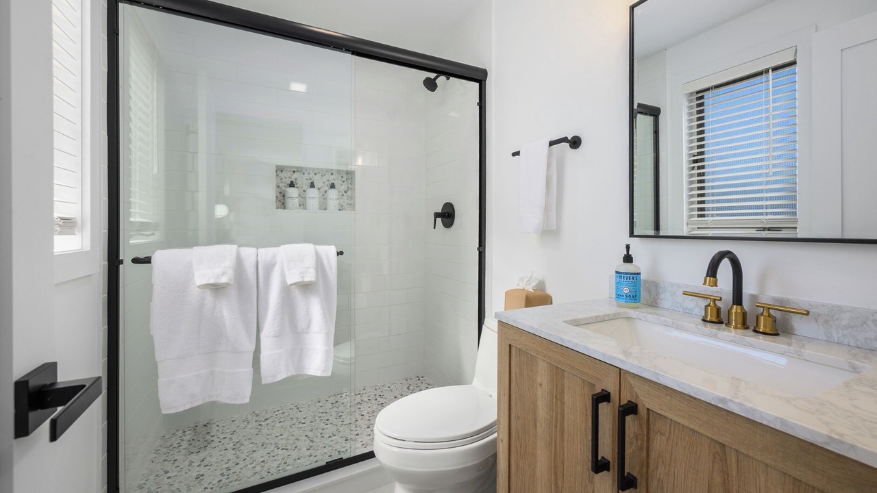 Photo of Bathroom in Mews Village