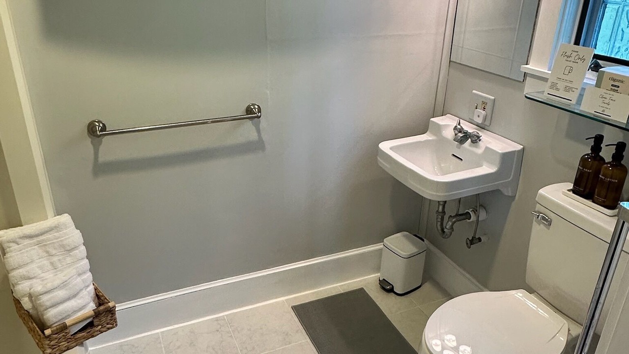 Photo of Bathroom in Sheldrake