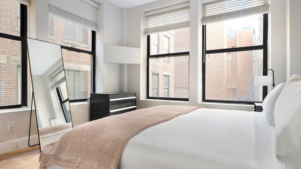 Photo of Bedroom in Downtown Boston