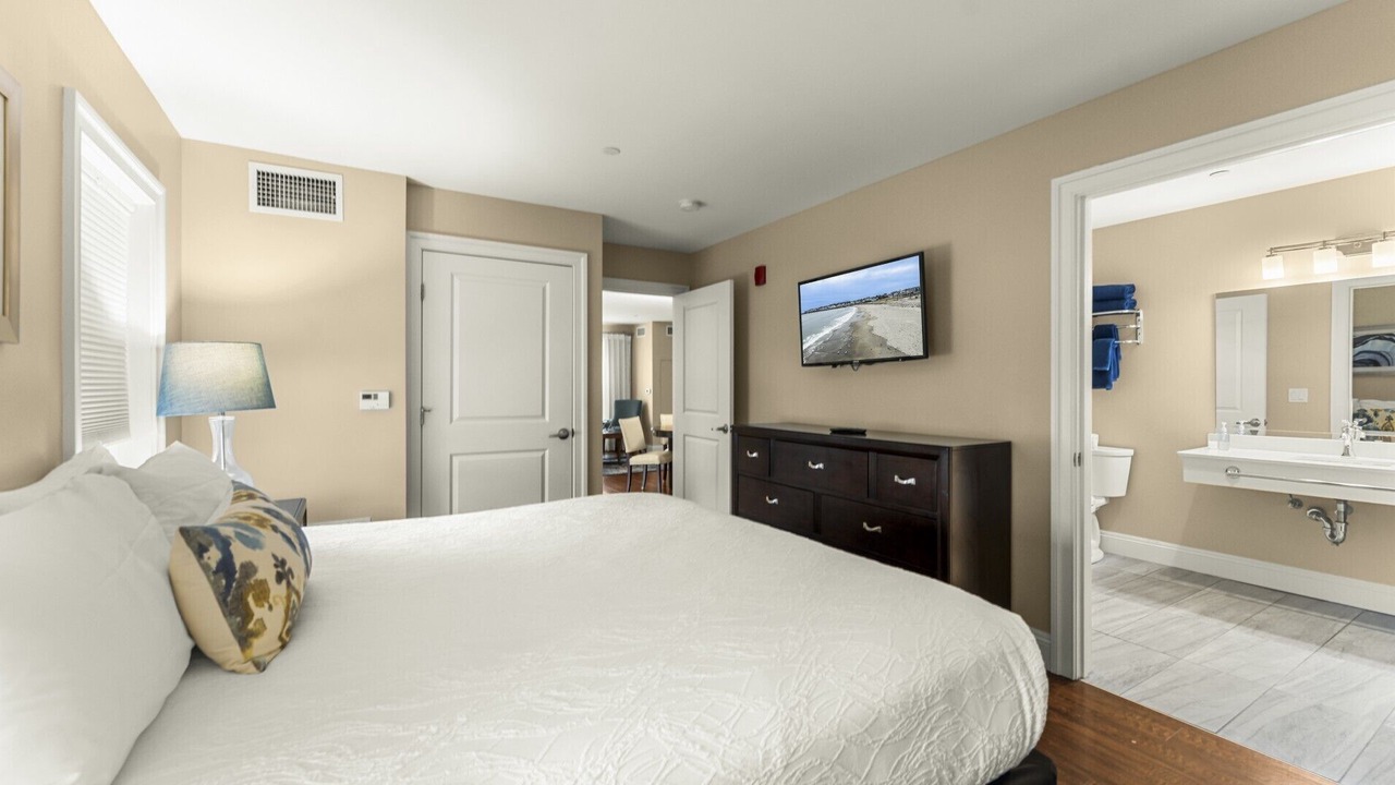 Photo of Bedroom in York Beach