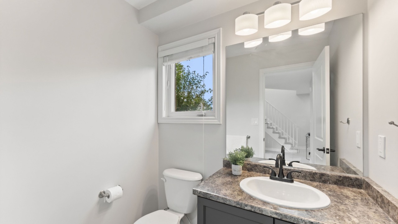 Photo of Bathroom in Niagara Falls