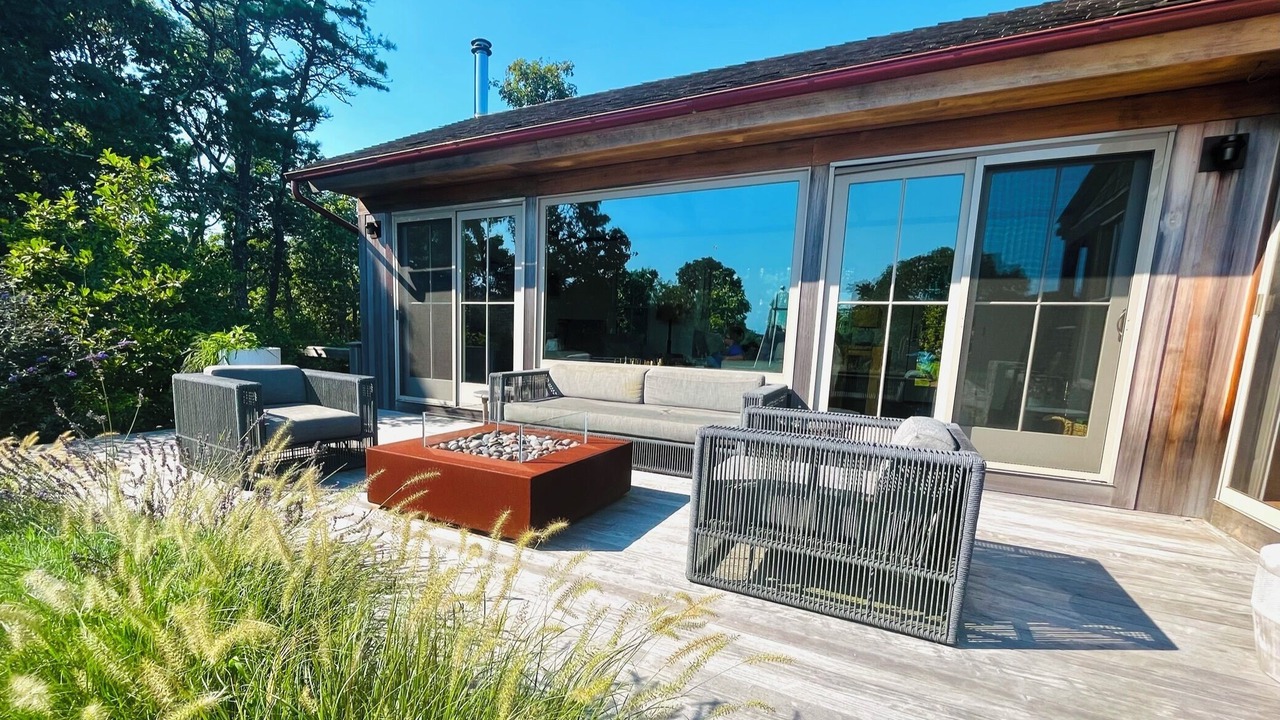 Photo of Patio Balcony in Edgartown