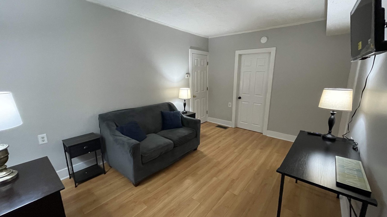 Photo of Livingroom in Milford