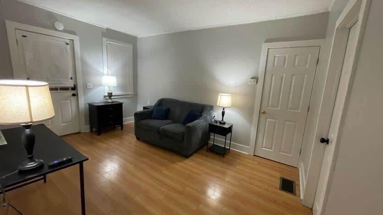 Photo of Livingroom in Milford