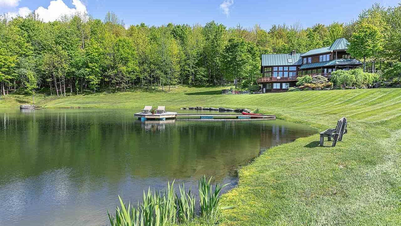 Photo of Outdoor in Stowe Hollow