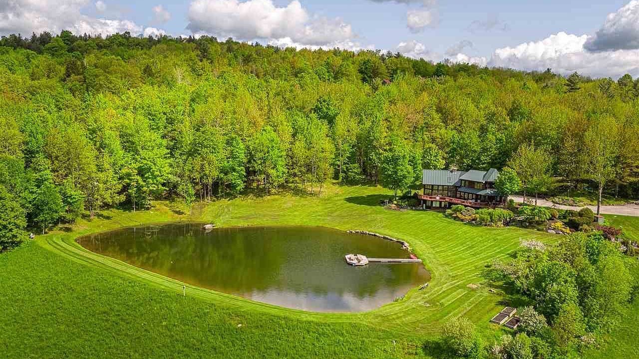 Photo of Outdoor in Stowe Hollow