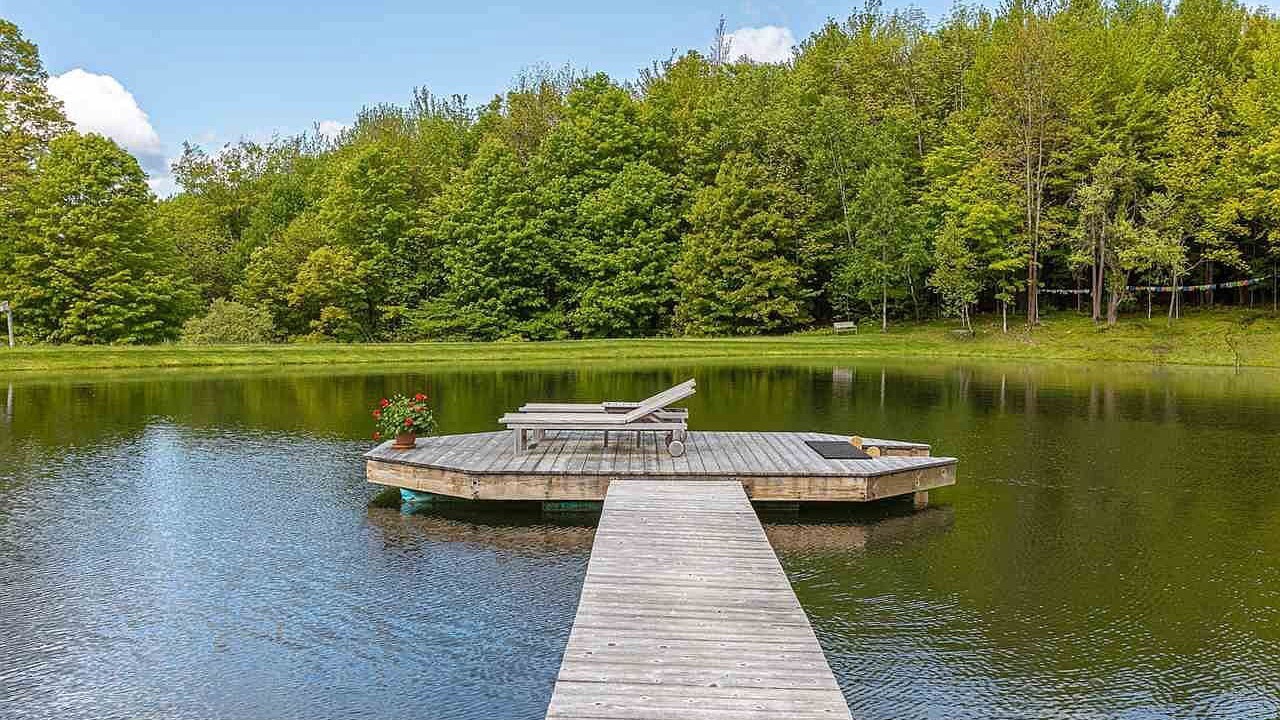 Photo of Outdoor in Stowe Hollow