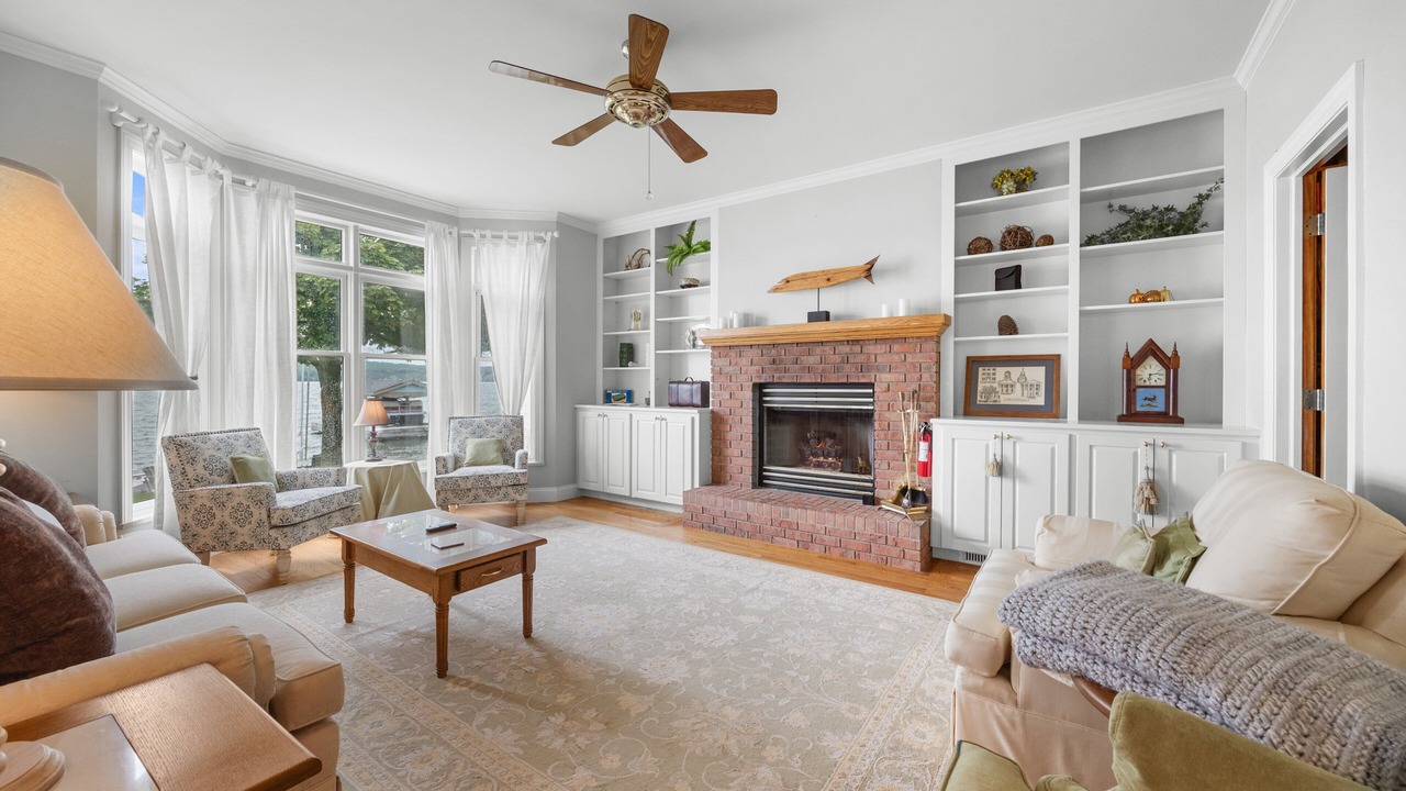 Photo of Livingroom in Canandaigua