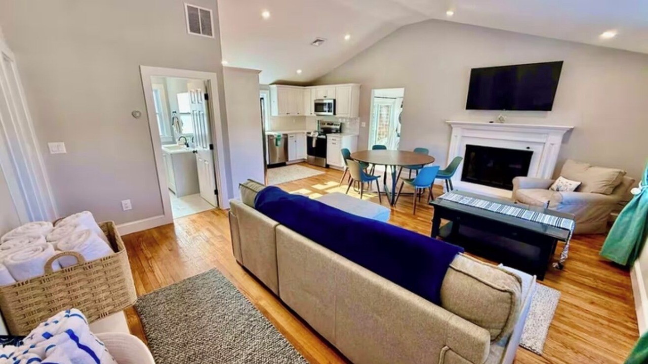 Photo of Livingroom in Harwich Center