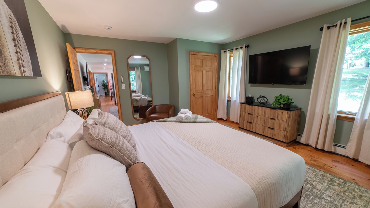 Photo of Bedroom in Cooperstown