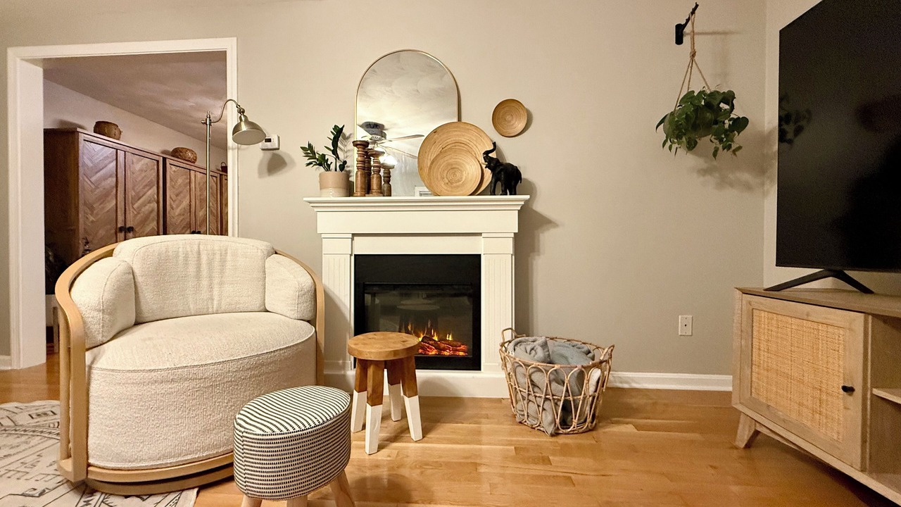Photo of Livingroom in Charlestown