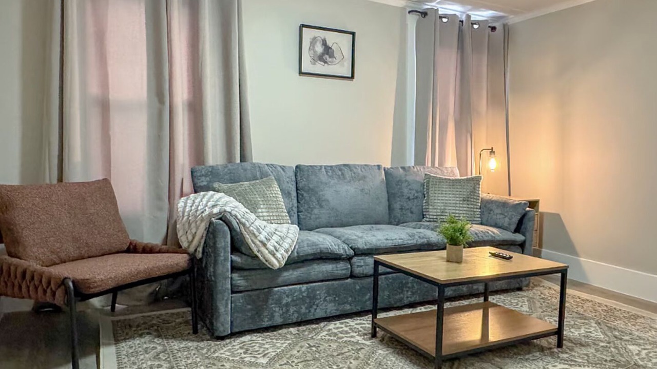 Photo of Livingroom in Concord