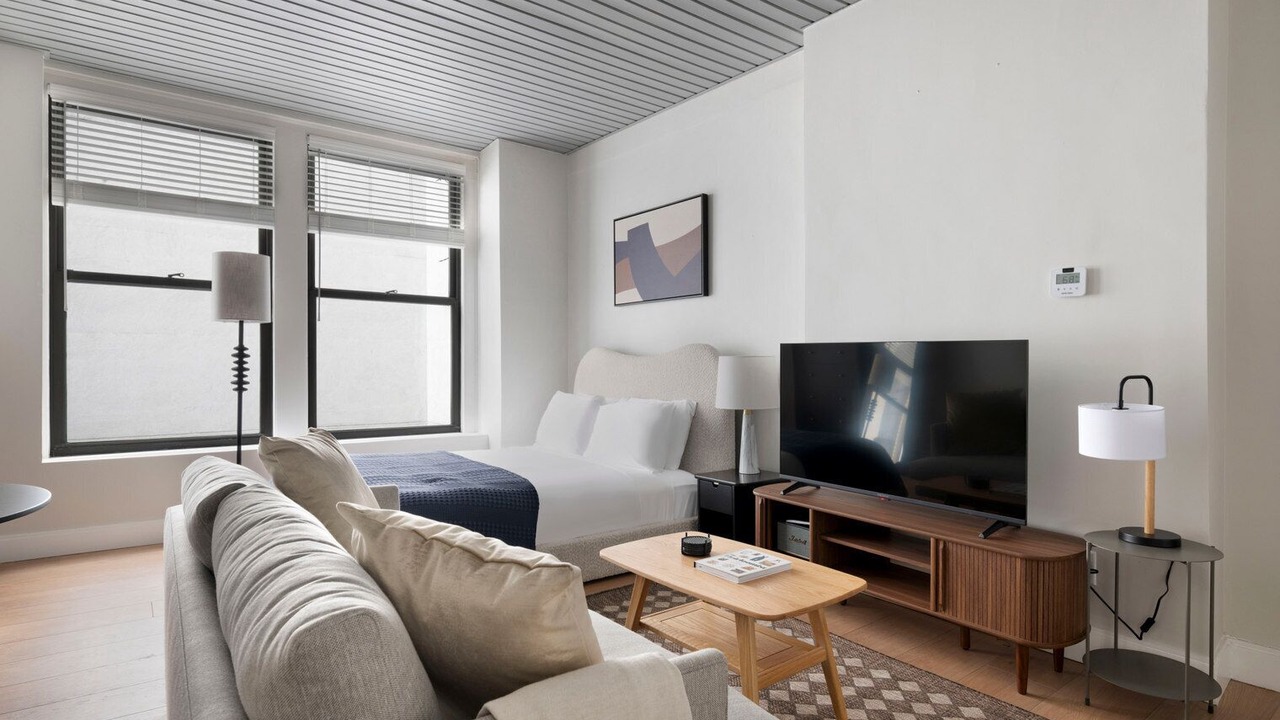 Photo of Bedroom in Downtown Boston
