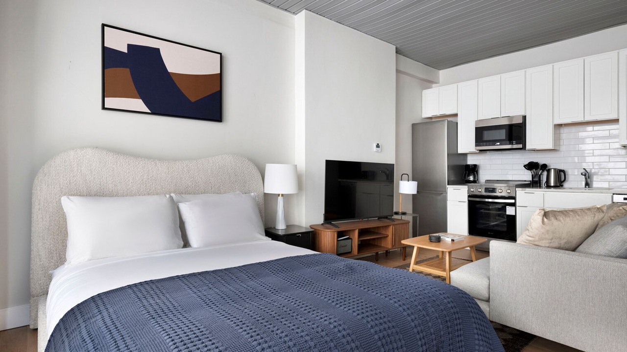 Photo of Bedroom in Downtown Boston
