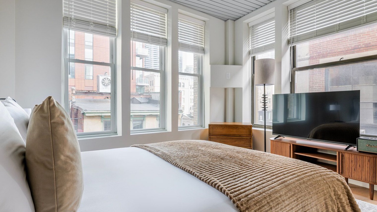 Photo of Bedroom in Downtown Boston