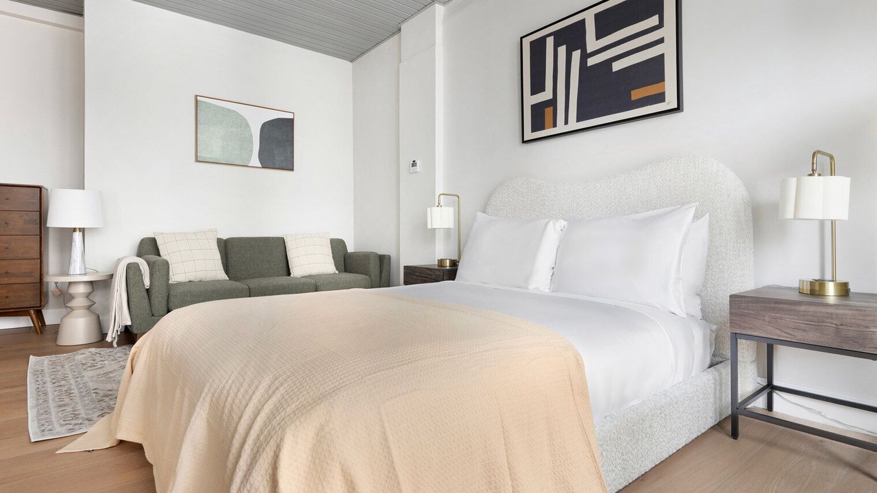 Photo of Bedroom in Downtown Boston