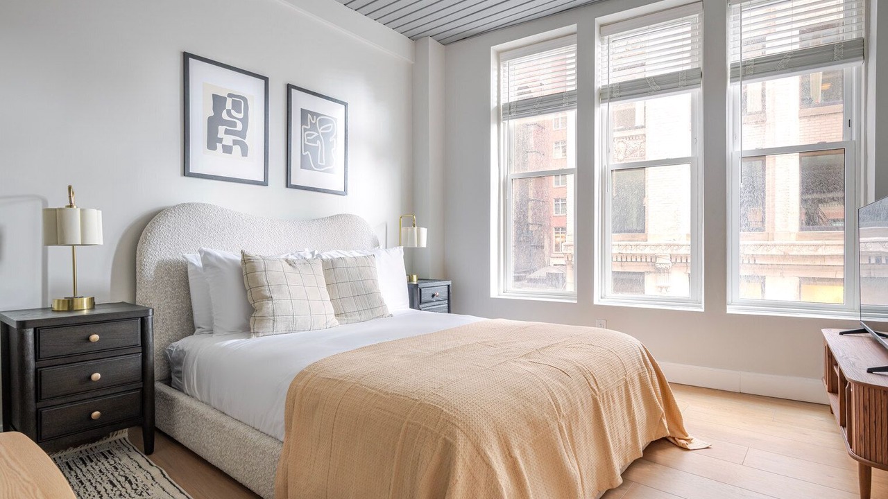 Photo of Bedroom in Downtown Boston