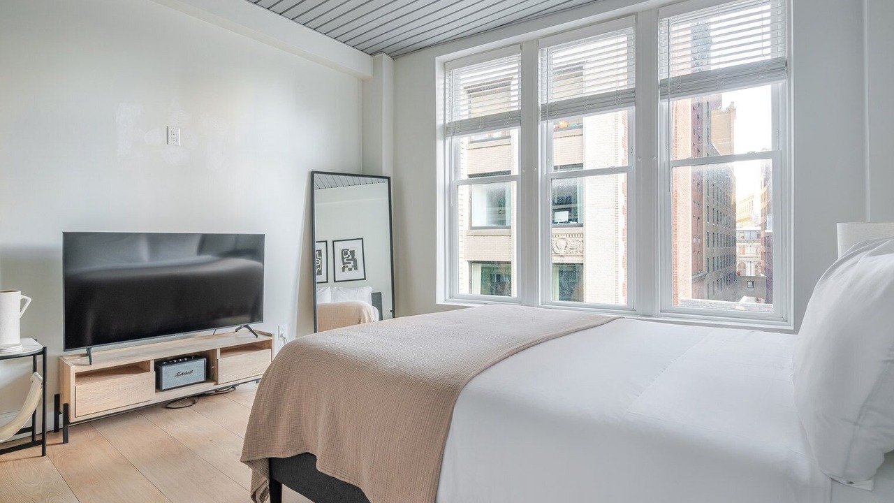 Photo of Bedroom in Downtown Boston