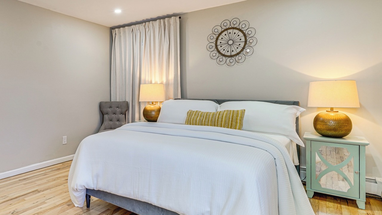 Photo of Bedroom in Deer Park