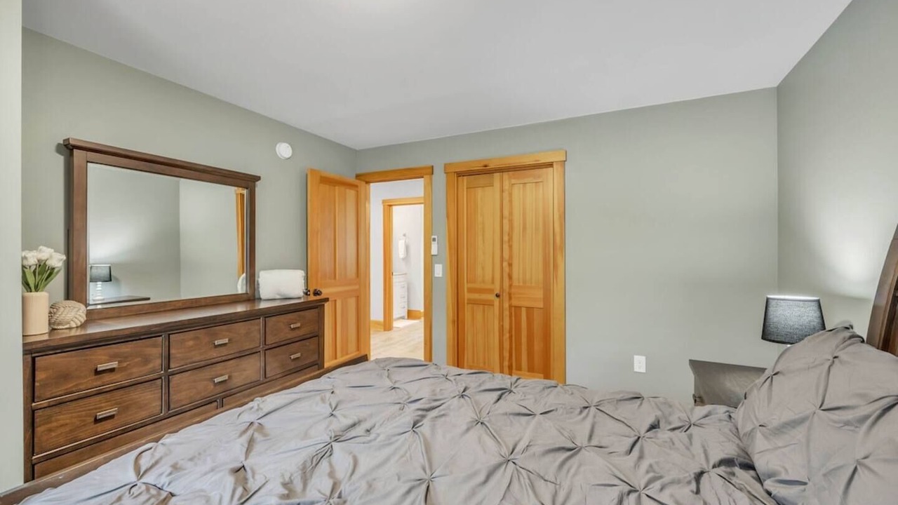 Photo of Bedroom in Trenton