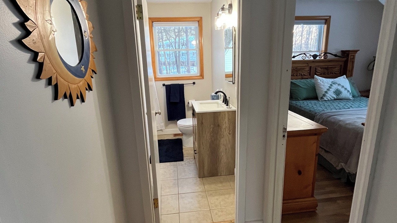 Photo of Bedroom in Malletts Bay