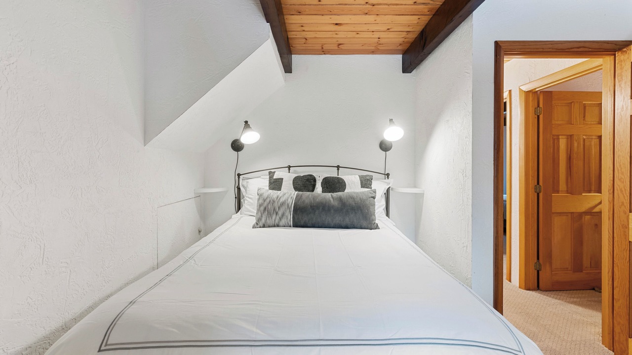 Photo of Bedroom in Jackson