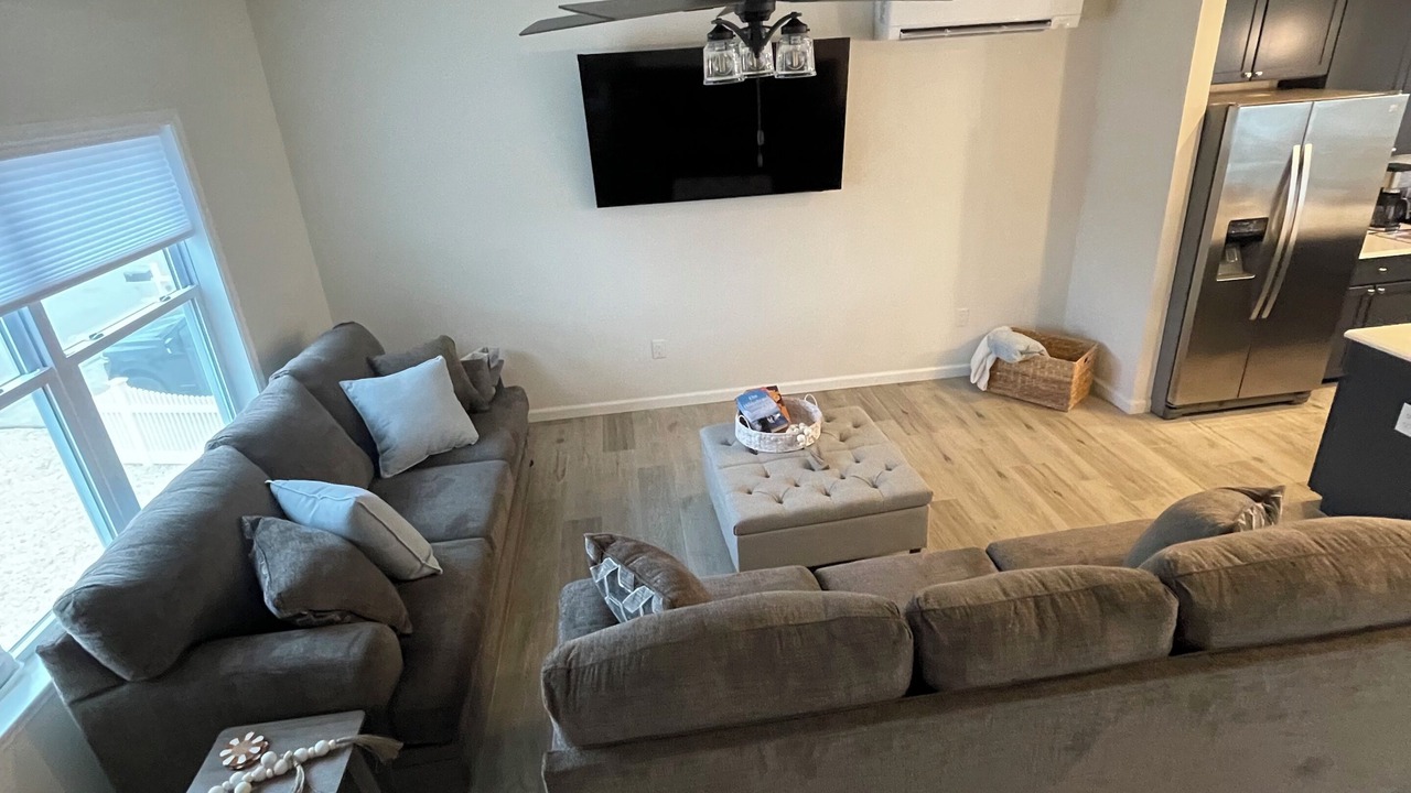 Photo of Livingroom in Beach Haven West
