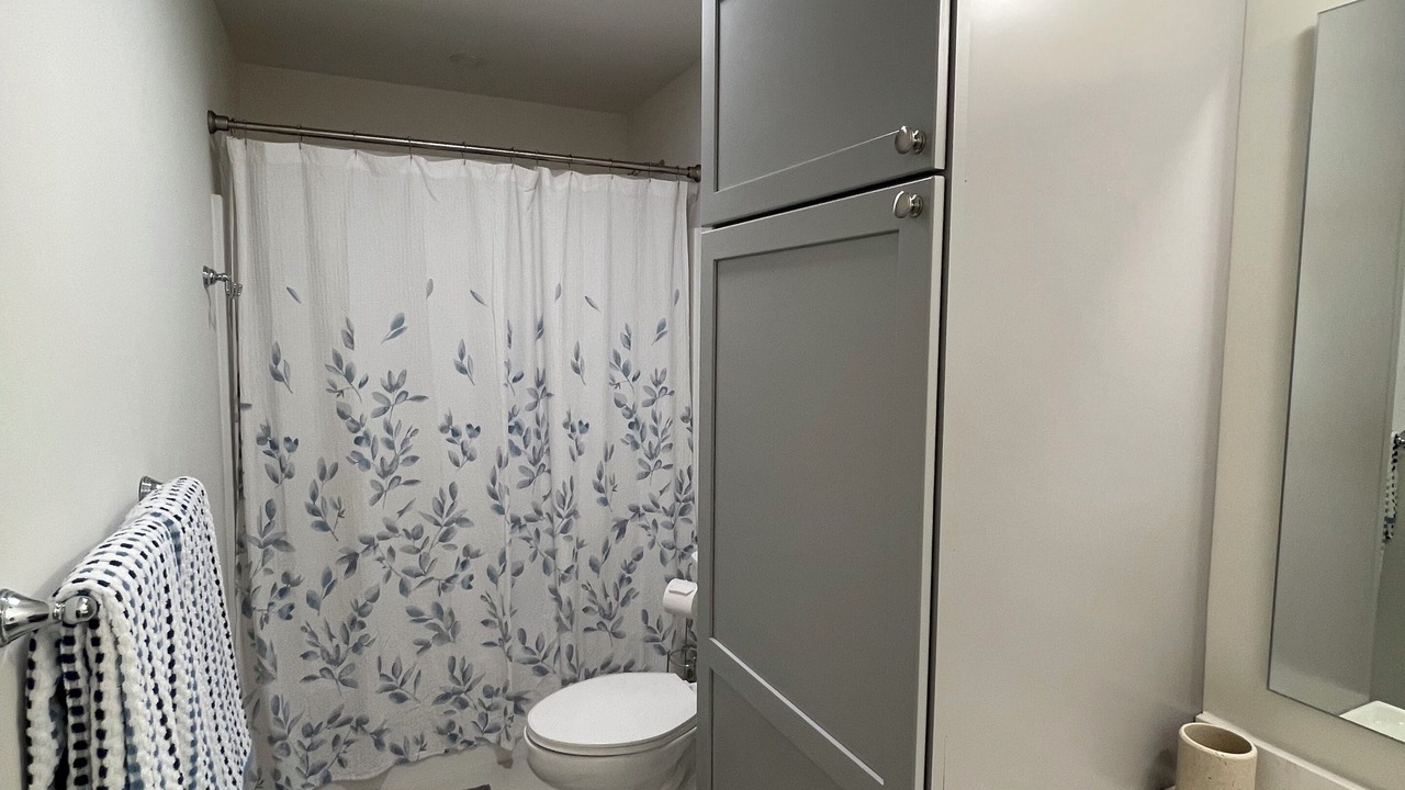 Photo of Bathroom in Beach Haven West