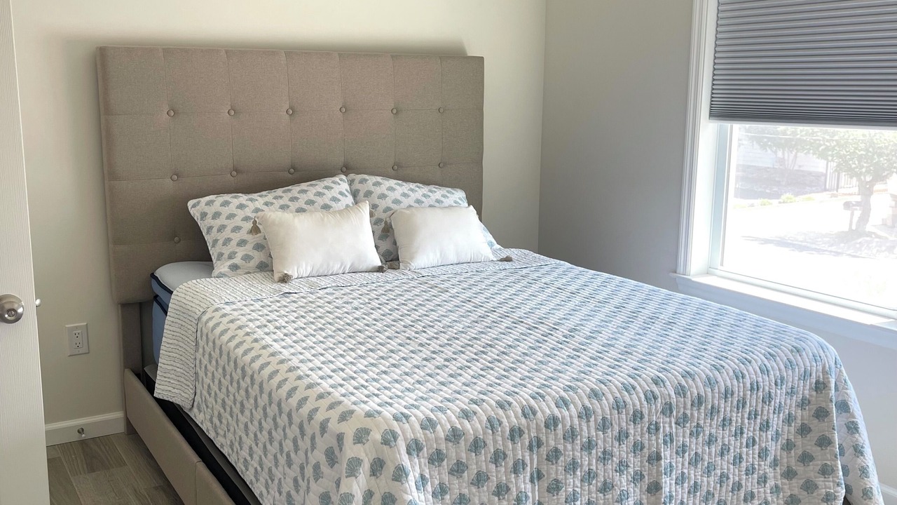 Photo of Bedroom in Beach Haven West