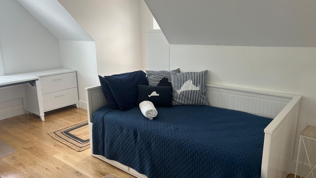 Photo of Bedroom in West Tisbury