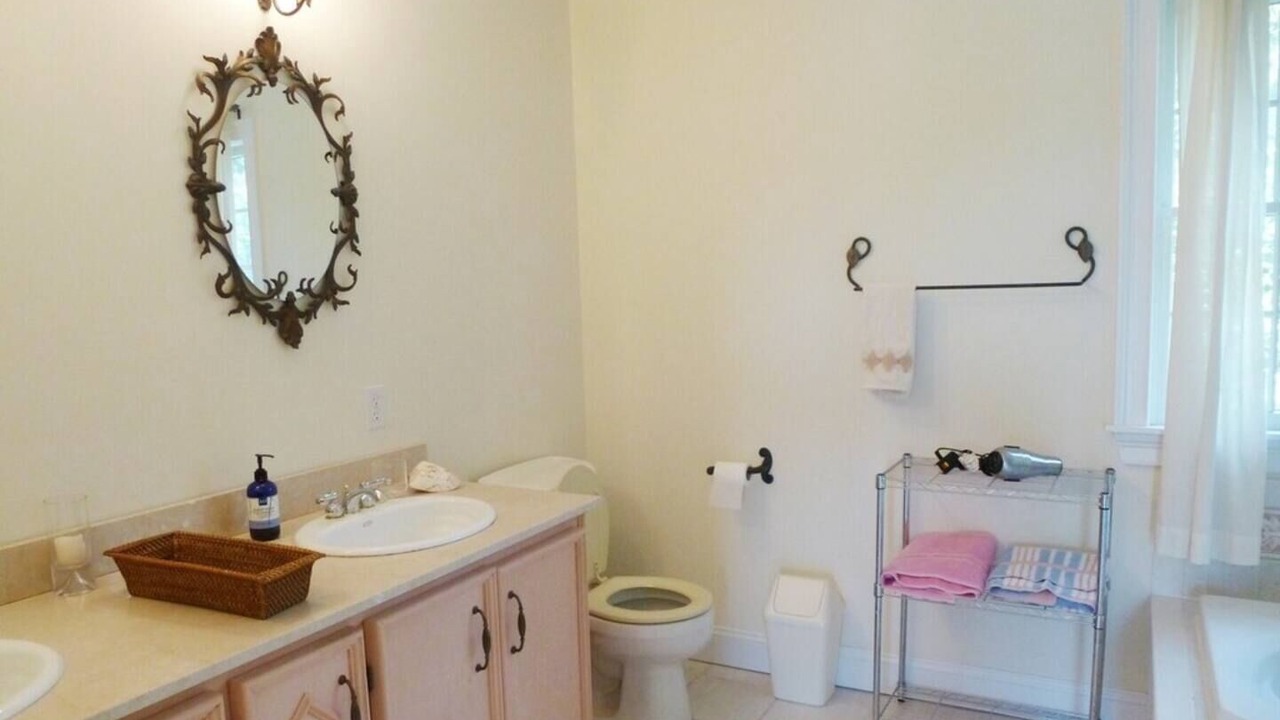 Photo of Bathroom in Northwest Harbor
