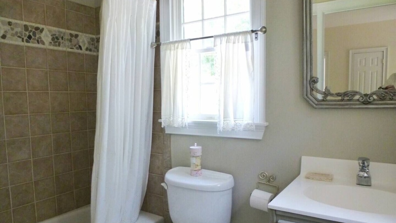 Photo of Bathroom in Northwest Harbor