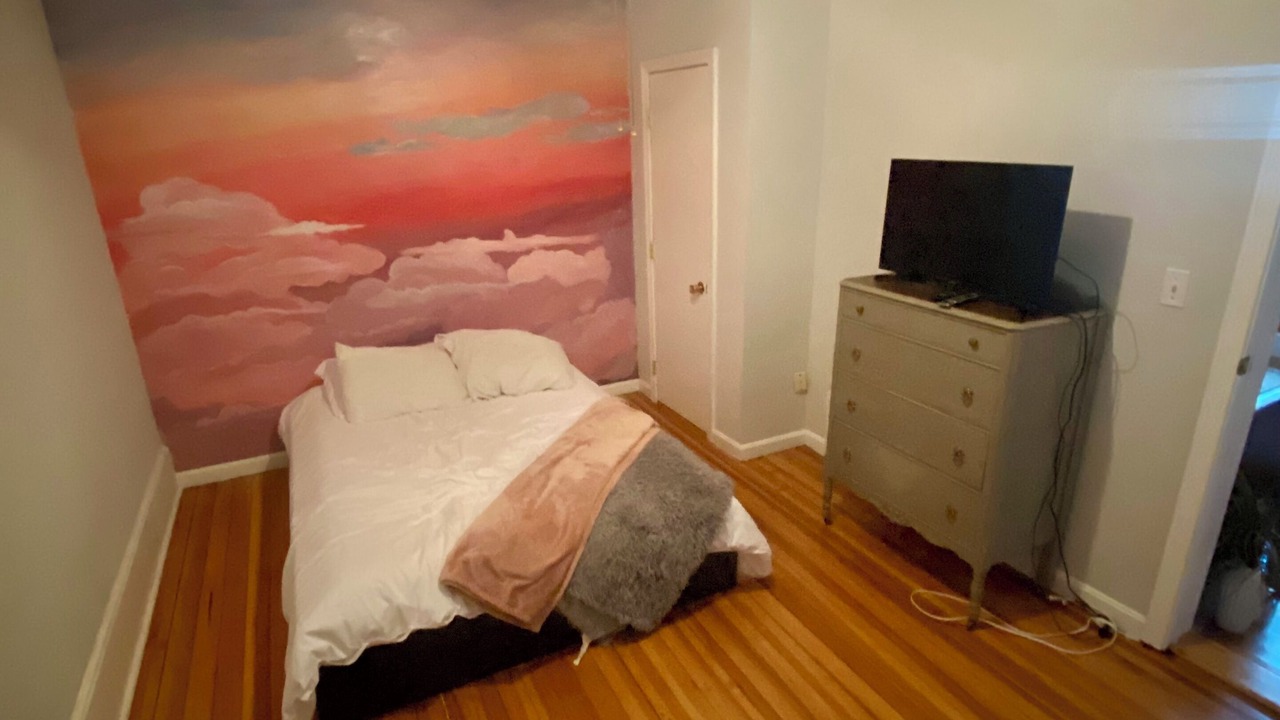 Photo of Bedroom in Salem