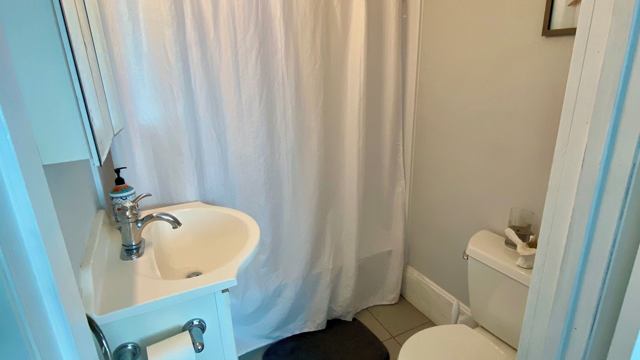 Photo of Bathroom in Salem