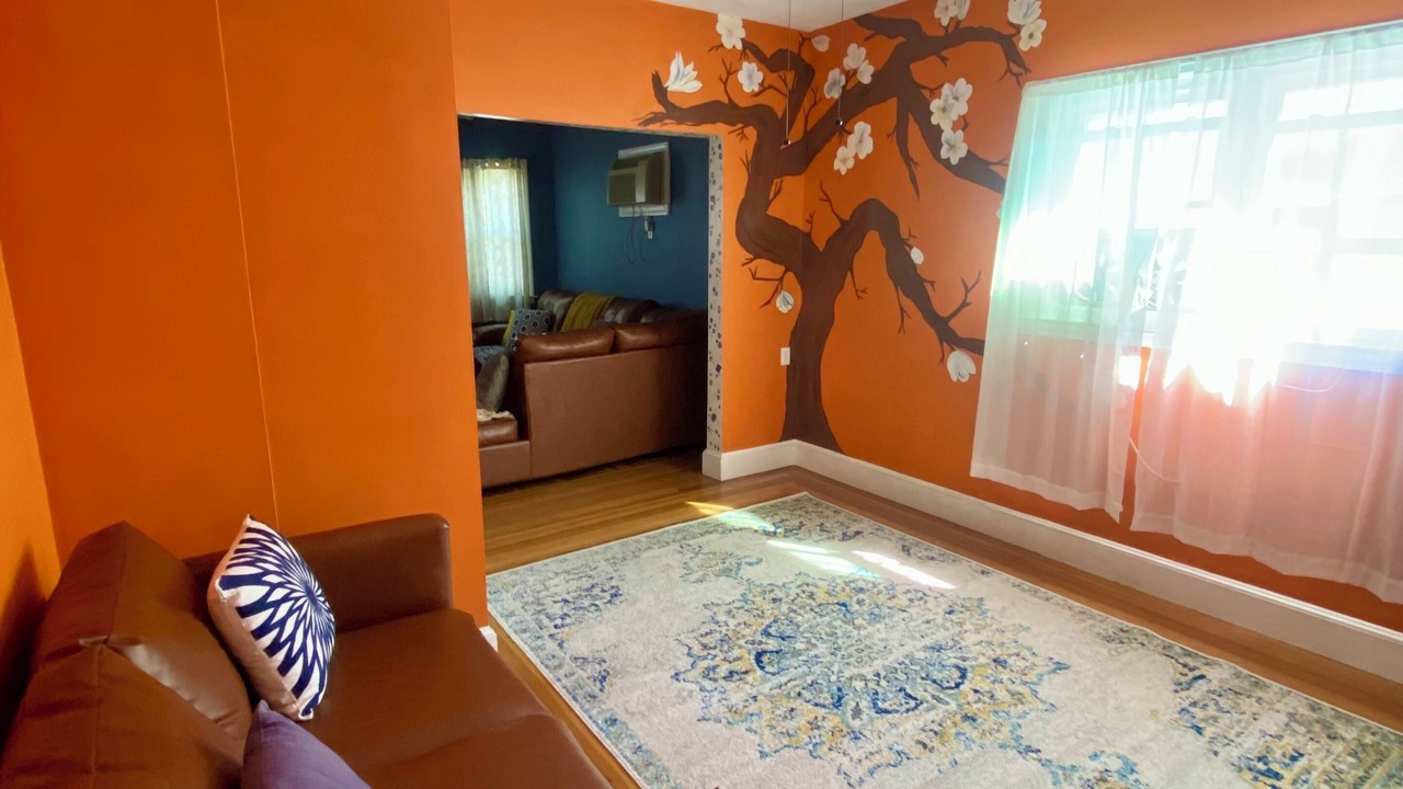 Photo of Livingroom in Salem