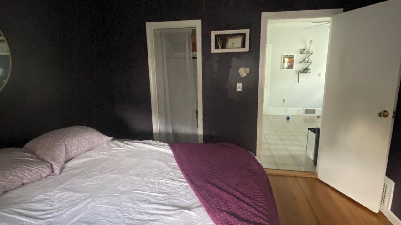 Photo of Bedroom in Salem