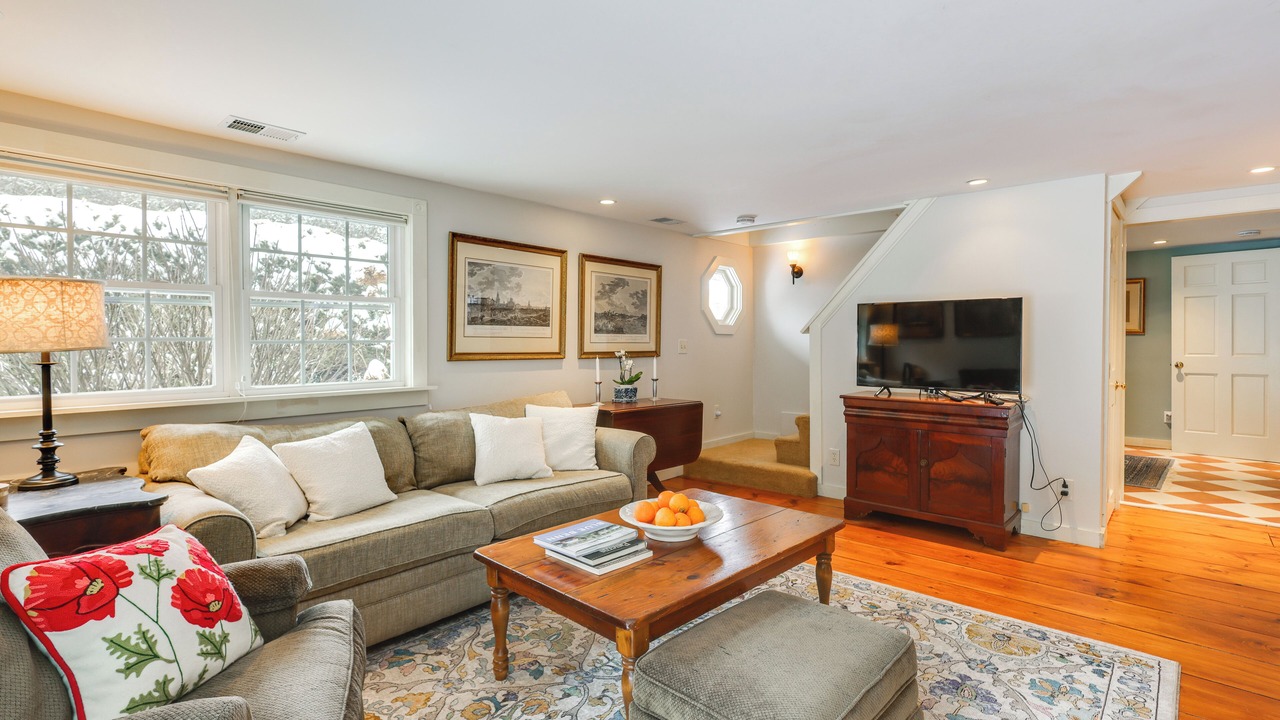Photo of Bedroom in East Arlington