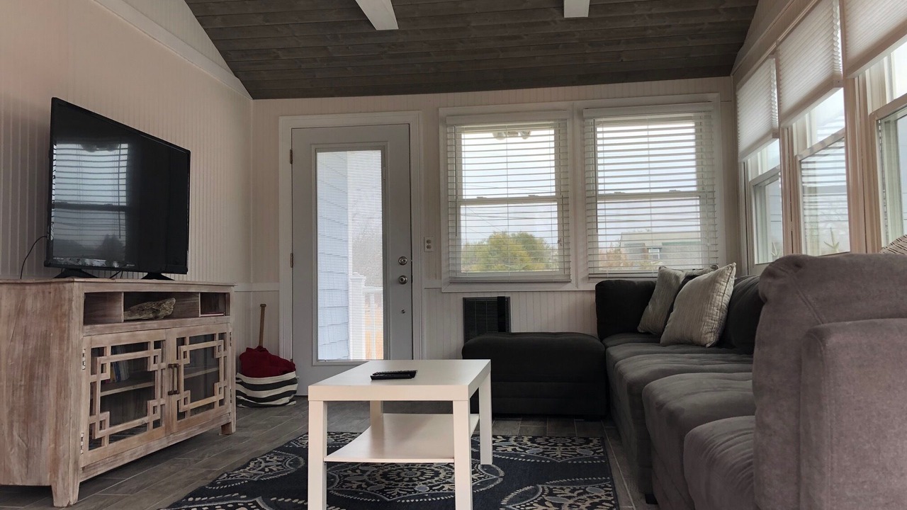 Photo of Livingroom in Charlestown