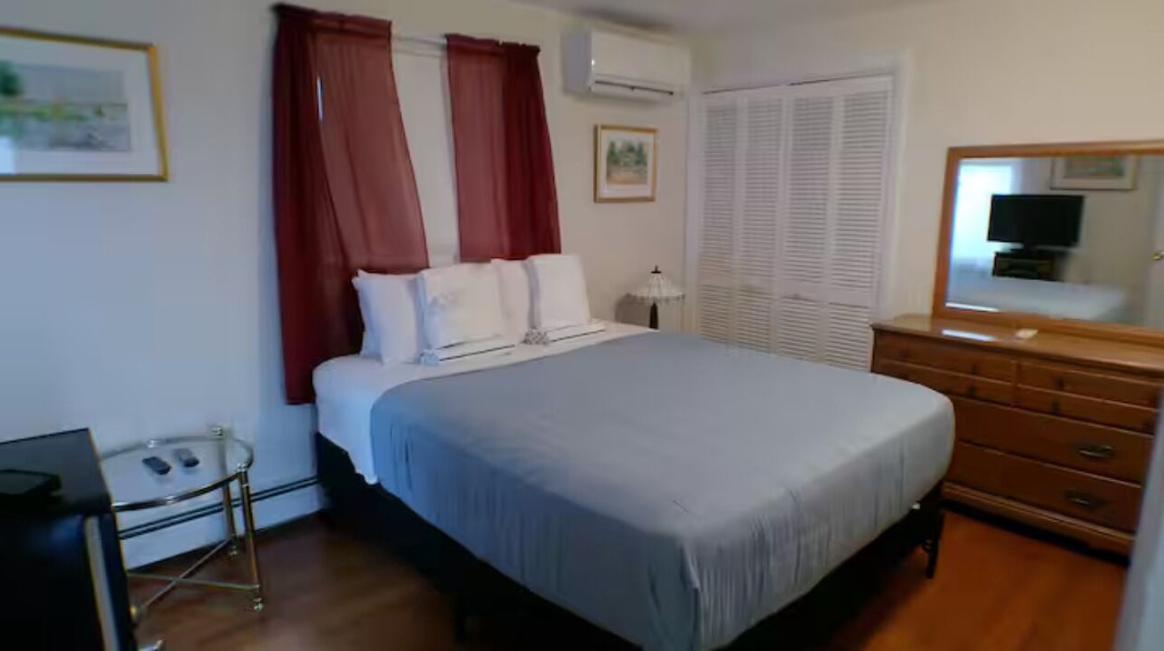 Photo of Bedroom in Falmouth