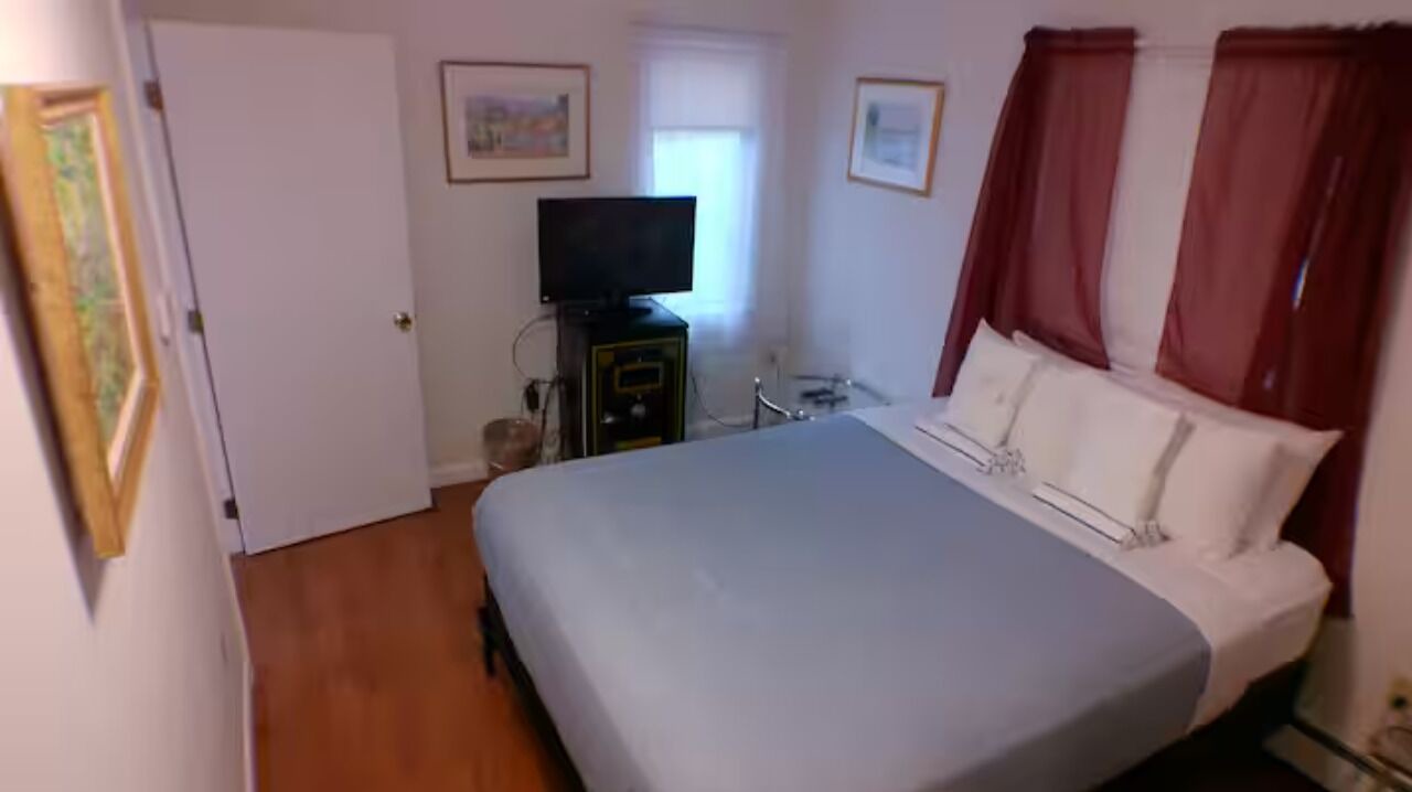 Photo of Bedroom in Falmouth