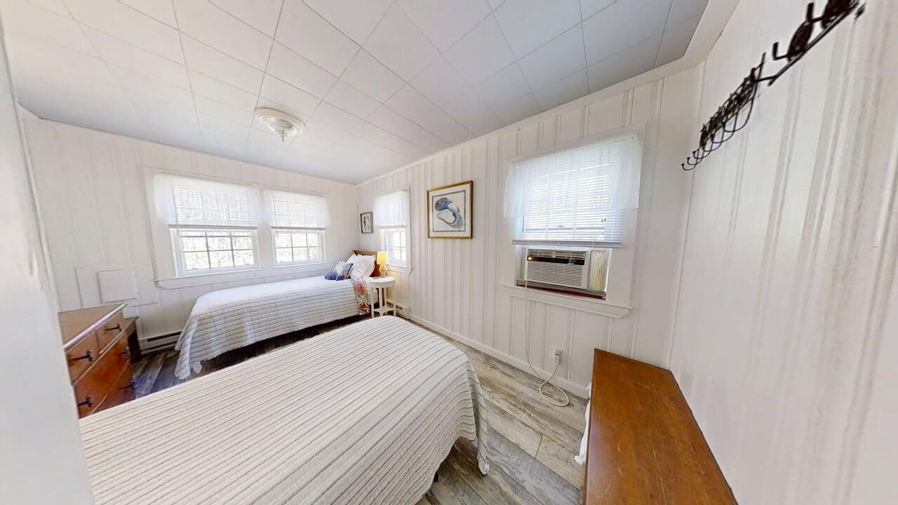 Photo of Bedroom in Dennis